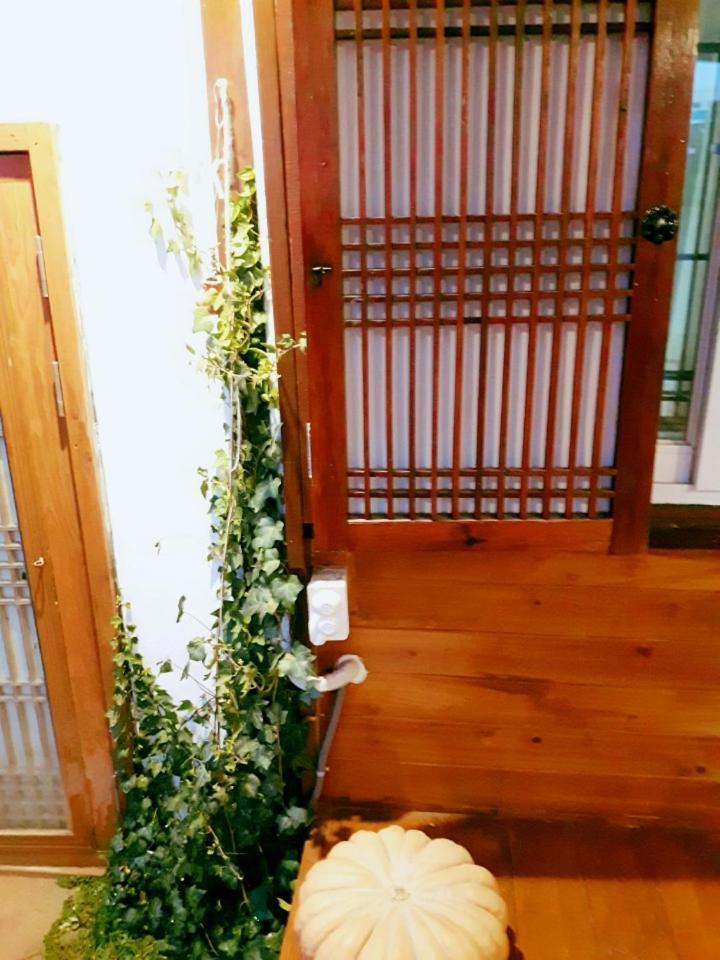Yujeong Hanok Guesthouse Mokpo Dış mekan fotoğraf